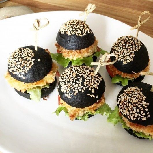 САДко Сatering Черный мини-бургер на выбор