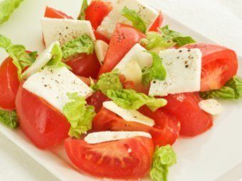 Easy Meal Салат с томатами и сыром