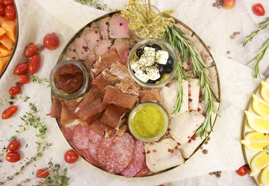 Bankatering Поднос с мясными закусками