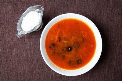 Любимая жена Солянка мясная