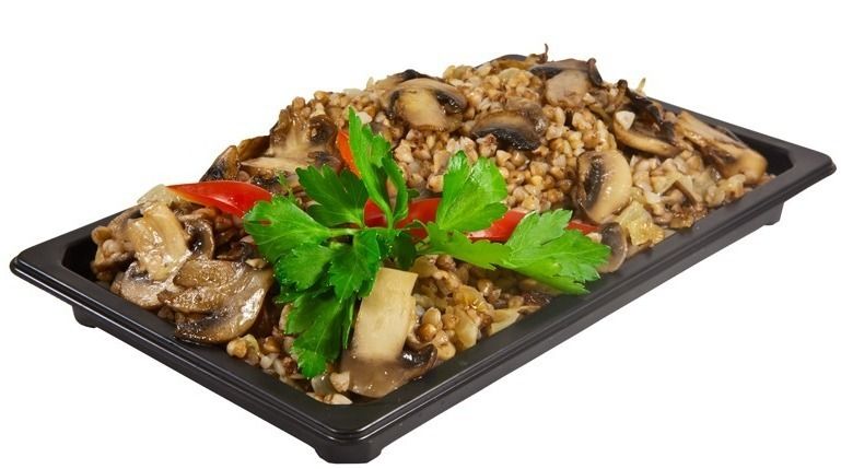 Ministerstvo Catering Company Греча с грибами