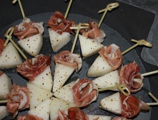 САДко Сatering Хамон с ароматной дыней