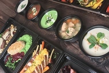 Ministerstvo Catering Company Рис с овощами