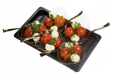 Ministerstvo Catering Company Бэби-моцарелла с томатами черри и веточкой тимьяна
