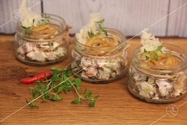 Ministerstvo Catering Company Spicy meat