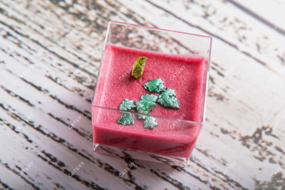 Tasty Catering Суфле из малины с мятой