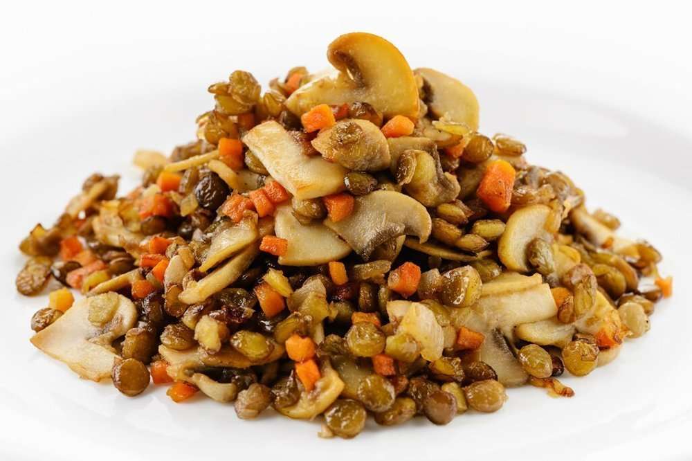 чечевица с шампиньонами и луком. чечевица с грибами и овощами. чечевица с шампиньонами. чечевица с грибами и овощами. чечевица с шампиньонами.