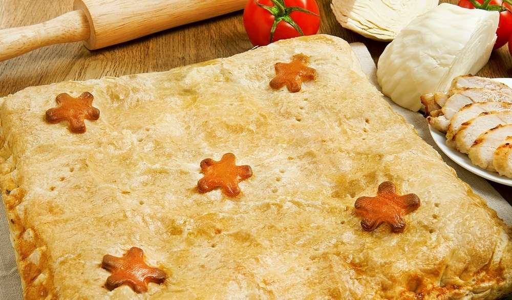 Cannelle Слоеный пирог с курой и капустой
