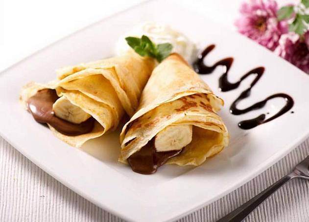 Tasty Catering Блинчик с бананом и шоколадной пастой