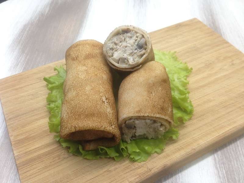 Canape24 Блины с курицей и грибами