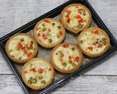 Vkusnoff Catering Киш рыбный с зеленым горошком