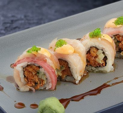 Sticks Sushi Bar Хамачи трюфель ролл