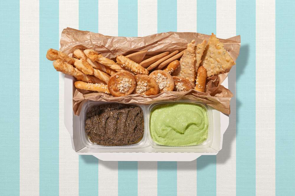 Parus Catering Коробка с дипами и печеньками Гауди